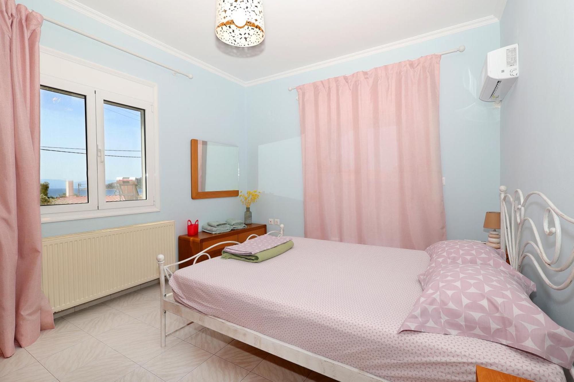 Katinaki'S View Apartment Dzíkidesz Kültér fotó